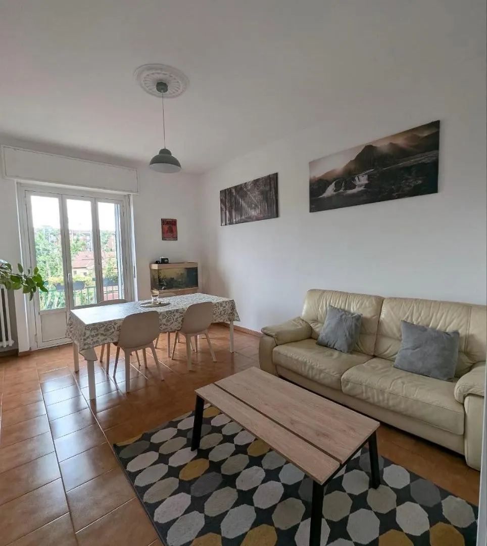 Appartamento Dei Gigli - Corsico Vicino A Milano 0*,